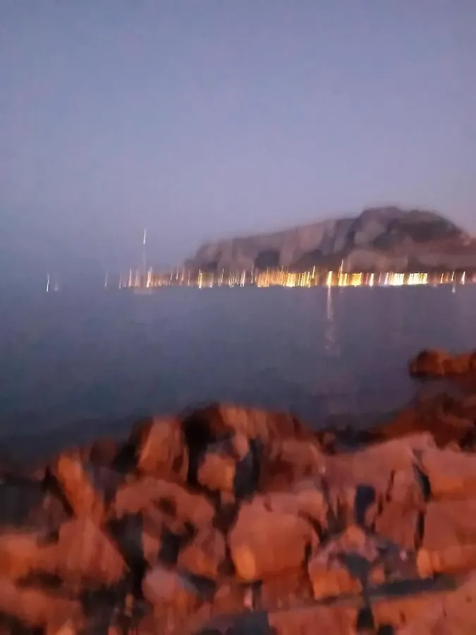 Appartamento La Boutique Sul Mare Mondello Italia